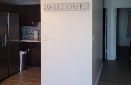 North Lauderdale Apartment | NEW STAR 3/ Beautiful 2 bedrooms 1 bath family oriented apartment