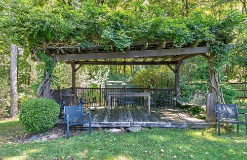 Newtown Villa | NEW! Storybook 330 Year Old Enchanting Estate