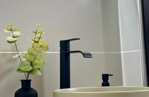 Bretigny-sur-Orge Apartment | New Studio Cosy - Proche RER et centre ville