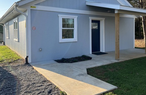 Spindale Apartment | New Studio with kitchen & full-size appliances.