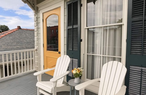 Faubourg Marigny House | NEW Stunning 2 BR, 2 1/2 Bath and Bonus Office Space in the Marigny Triangle