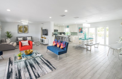 Hollywood Hills Villa | NEW STUNNING LUXURY SPACIOUS 5/3 NEW !