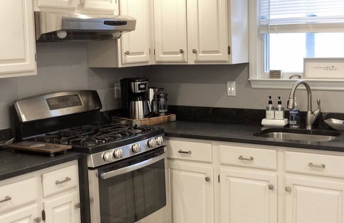 Milford House | NEW Stunning Oceanfront Escape for 10 on Private Sandy Beach