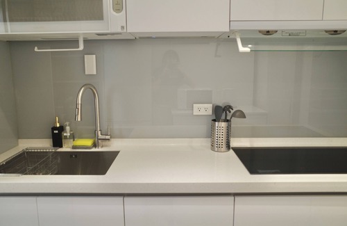 Daan Apartment | NEW! Sunny Apt 2BD 2 Bathrooom｜6 Min MRT｜DN7