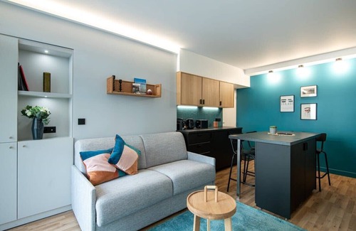 Necker Apartment | NEW - Superbe 1 bdr Appt - Design 60's - Paris 15e