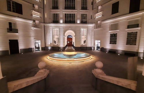 Naples City Centre Apartment | New Superior Gold Apartment - NAPOLI MARIANA LUXURY