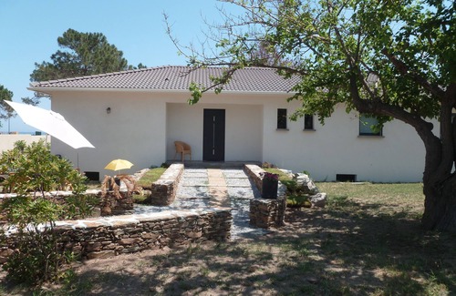 Biguglia Villa | New t4 pool villa on the waterfront 20 min from Bastia