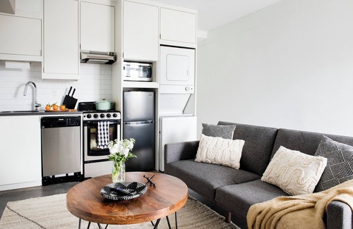 Virginia Highland Apartment | NEW The Audrey ~ Downtown Rooftop Skyline View