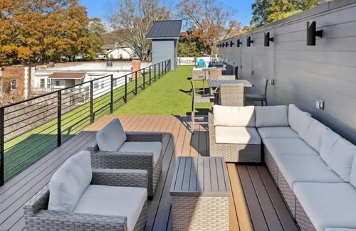Virginia Highland Apartment | NEW The Audrey ~ Downtown Rooftop Skyline View