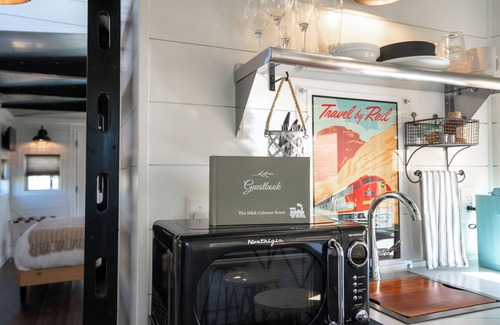 Fredericktown Apartment | New! The Caboose Roost, Sleeps 4