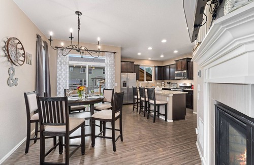 Brighton House | New. The Oasis. Big Backyard. Hot Tub.