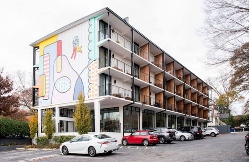 Virginia Highland Apartment | NEW The Raylen - Ponce City Market - Rooftop