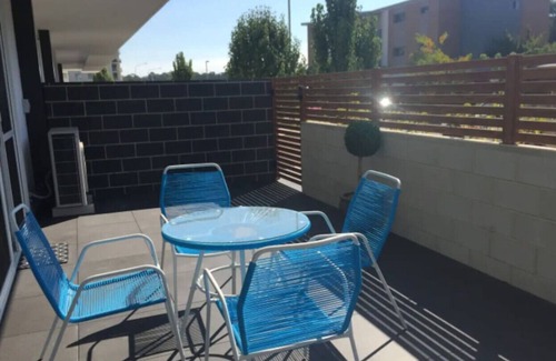 Phillip Apartment | New to VRBO: 2BR Light-Filled and Cosy Apartment