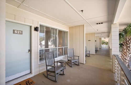 Saint Helena Island Apartment | New to VRBO! Welcome to Fripp Island and this Newly Renovated Sunsuite! Resort Access Included!