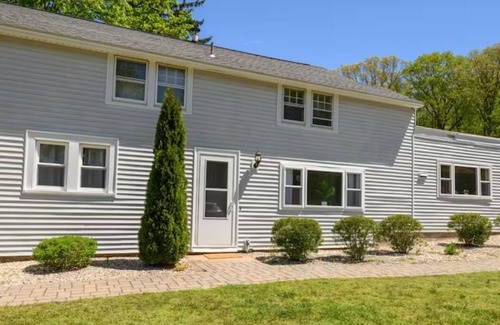 North Haven House | New! Trail-side Haven Retreat! Pet friendly