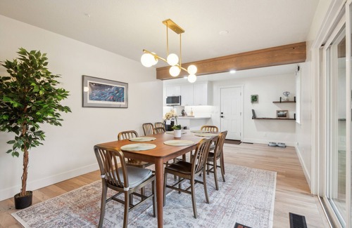 Bainbridge Island House | NEW! Tranquil Waterfront Escape with Harbor Views