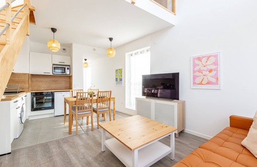 Coupvray Apartment | NEW Trois Ormes - Disneyland Paris - 4 People. - Coupvray