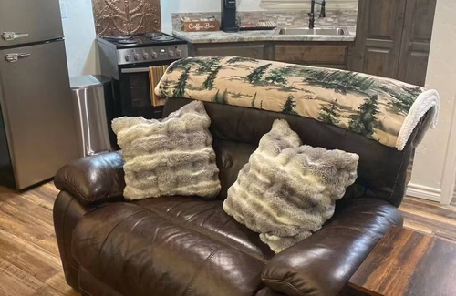 Canton Apartment | NEW Unforgettable, Hidden Gem~The Cedar Silo at Allen Acres Resort