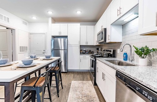 Southwest Raleigh House | New Upscale Home w/ Delicate Touches near Downtown