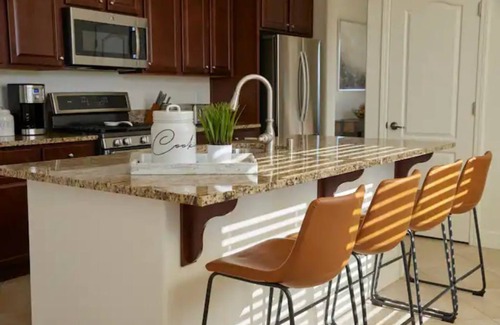 Reno House | ★NEW★ Upscale House, Tahoe 30-min w/Cal King