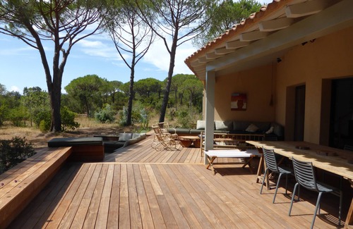 Hameau de Palombaggia Villa | NEW VILLA for 12 people feet in the water on the beach of Palombaggia