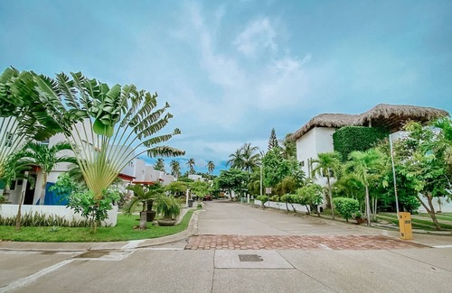 Playa Diamante House | New villa in Acapulco Diamante