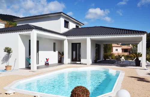 La Valette-du-Var Villa | New villa with swimming pool - Near the beach - Toulon