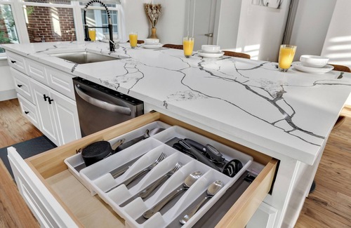 Lower Greenville House | New! Walk to Lower Greenville+FreePRKG+PRVTTerrace