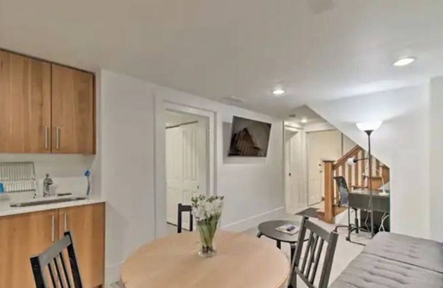Congress Park House | NEW! Walker's Paradise Apartment in Congress Park