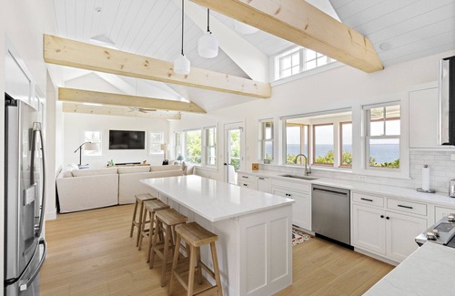 Vineyard Haven House | New Waterfront Home, Secluded on Private Road w Pvt Beach, only 10min to town