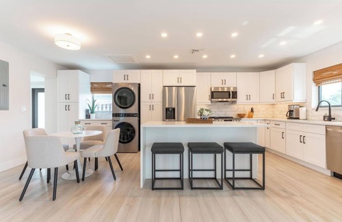 Fort Lauderdale Villa | *NEW* Waterfront Modern Villa