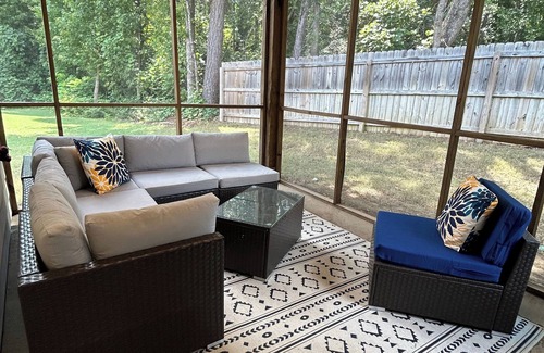 Auburn House | New! Welcome to Ode to Aubie! Full house 3 bedroom - 1.4 m to the Stadium!