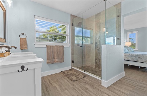Fort Myers House | NEW! Welcome to Tiki Cottage! Paradise Awaits! Pet-Friendly