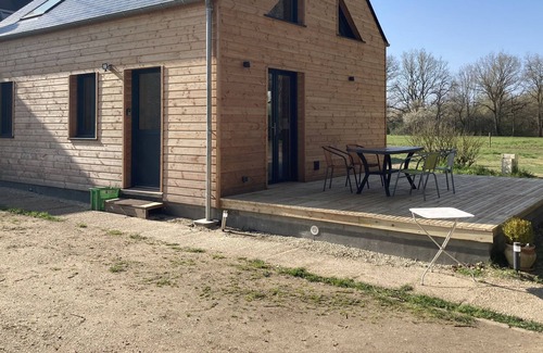Chateauneuf-sur-Loire House | New wooden house, on the edge of the Orléans forest