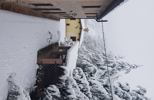 Cagli House | New Year's Eve in the Marche Holiday Home 25-30 pers. in Acqualagna