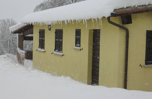 Cagli House | New Year's Eve in the Marche Holiday Home 25-30 pers. in Acqualagna