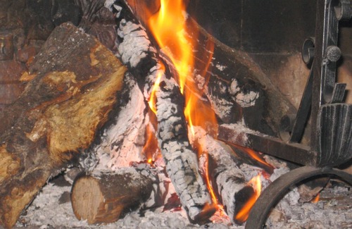 Cagli House | New Year's Eve in the Marche Holiday Home 25-30 pers. in Acqualagna