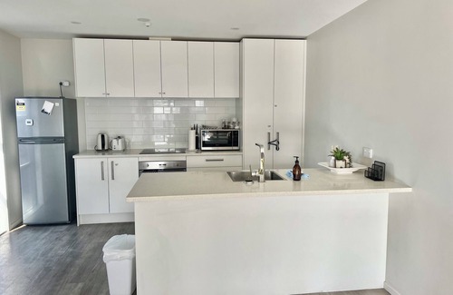 Frankton Apartment | New York style apartment in the Heart of Hamilton
