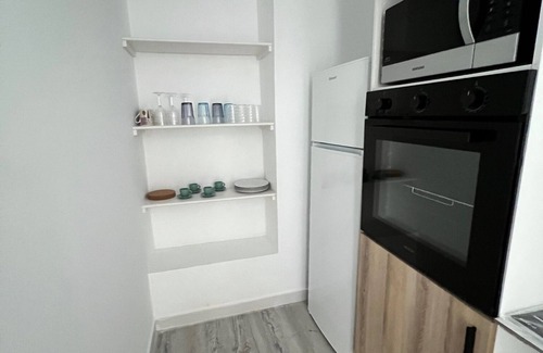 Castellet i la Gornal Bed & Breakfast | New zen loft