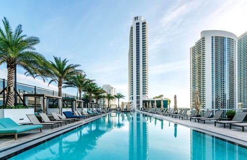 South Lake Apartment | NEW2019 Spacious CornerSuite OceanView