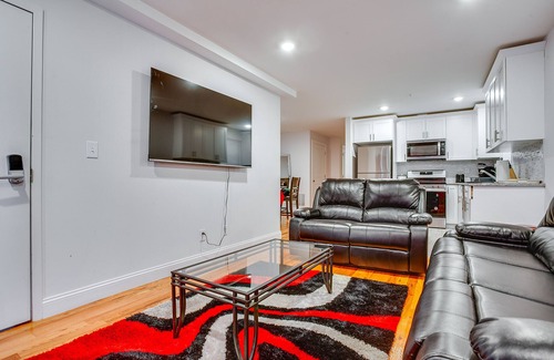 Lower Vailsburg Apartment | Newark Apt ~ 5 Mi to Museums & Art Centers!