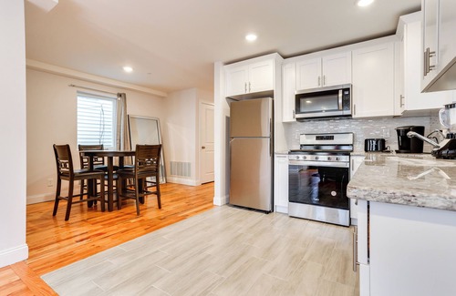 Lower Vailsburg Apartment | Newark Apt ~ 5 Mi to Museums & Art Centers!