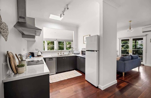 Dunsborough Cottage | Newberry Cottage, Old Dunsborough