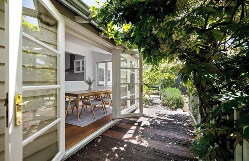 Dunsborough Cottage | Newberry Cottage, Old Dunsborough