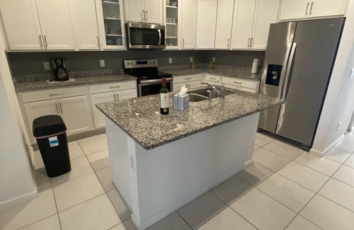 Bonita Springs House | Newer 3 bedroom Fully Furnished Single Family Home in Golf Community for Rental