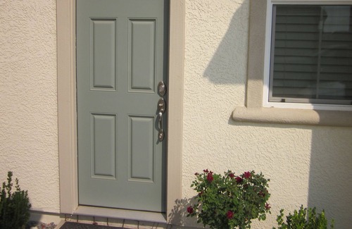 Elk Grove Apartment | NEWER 500 SF STUDIO IN ELK GROVE NEAR SACRAMENTO, RIVERS AND DELTA