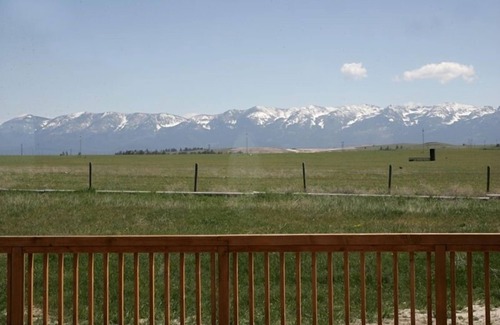 Polson House | Newer home w pool table, ping pong, foosball, gym