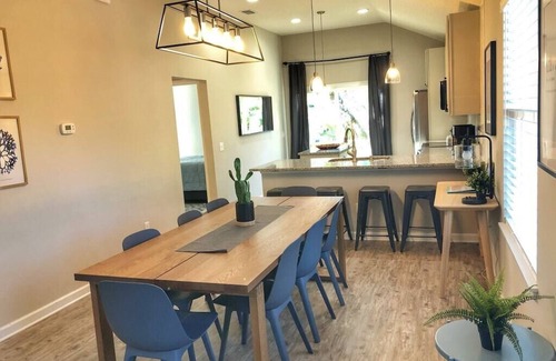 Vilano Beach House | Newer Pet Friendly| Intracoastal Views | Fenced