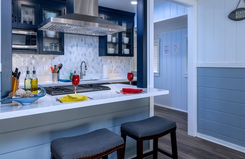 Hollywood Beach House | Newest and best kept "on the beach" secret in Southern California.updated