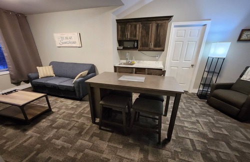 Conception Bay South Hotel | Newfound Inn & Suites